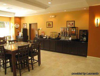 Super 8 By Wyndham Laporte La Porte Restaurant foto
